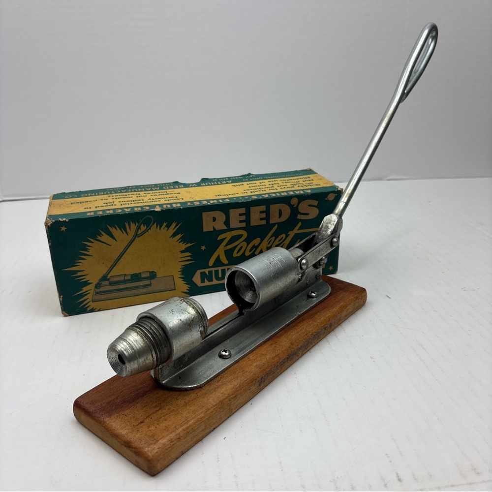 Reed's Rocket R-300 Nut Shell Cracker Manual Handle Made in USA Metal Wood Base